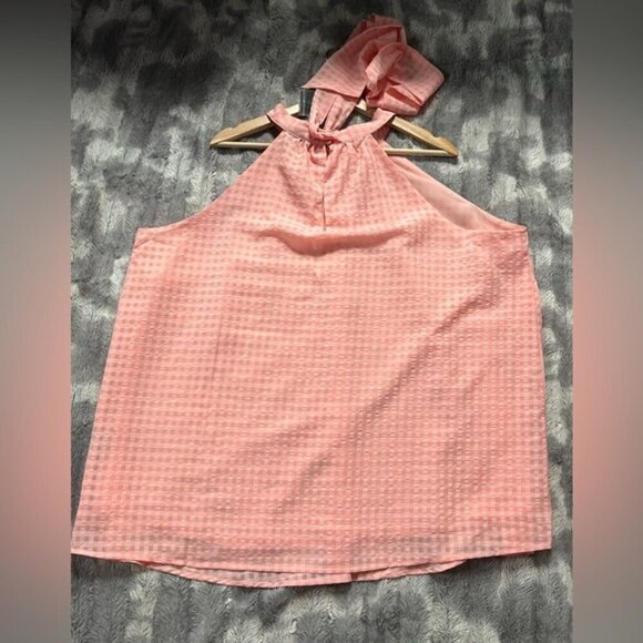 Torrid Clip Chiffon Mock Neck Halter Size 3X - Picture 3 of 11